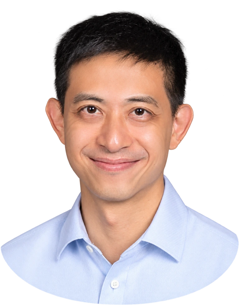 Interactive portrait of Daryl Yeo. Grab and pull to change his expression.